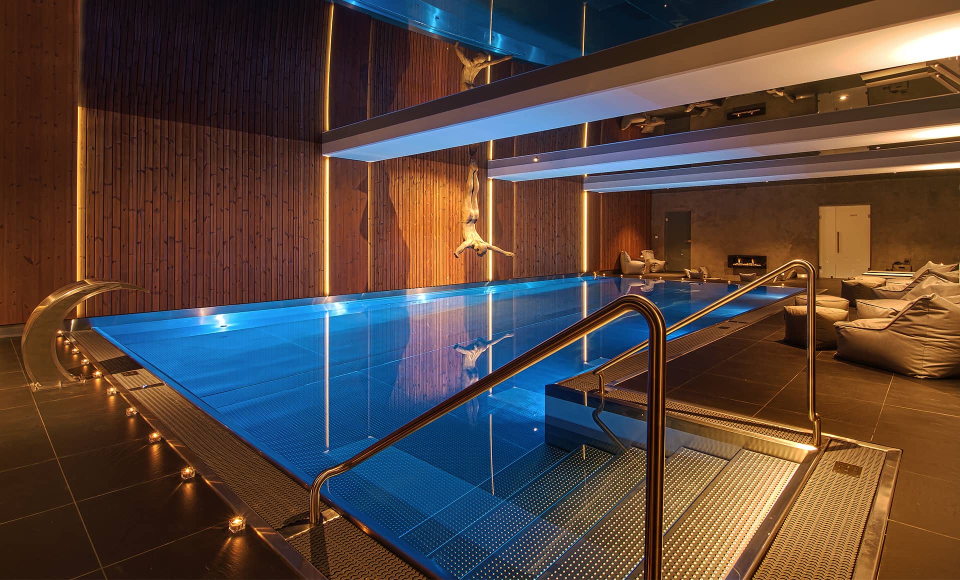 grid-item-overflow-pools